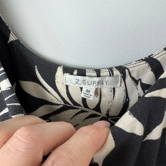 Z Supply Black and Cream Sleeveless Palm Print Sundress size M - Picture 4 of 9